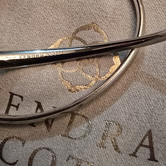 Kendra Scott Silver Tiana Cuff Bracelet Set - Picture 8 of 16